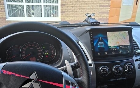 Mitsubishi Pajero Sport II рестайлинг, 2010 год, 1 400 000 рублей, 13 фотография