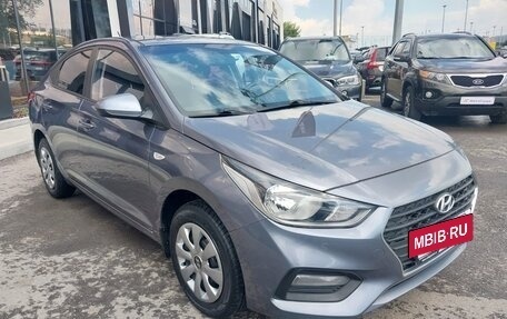 Hyundai Solaris II рестайлинг, 2017 год, 1 120 000 рублей, 3 фотография