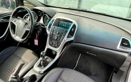 Opel Astra J, 2013 год, 790 000 рублей, 10 фотография