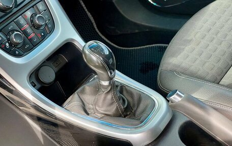 Opel Astra J, 2013 год, 790 000 рублей, 13 фотография