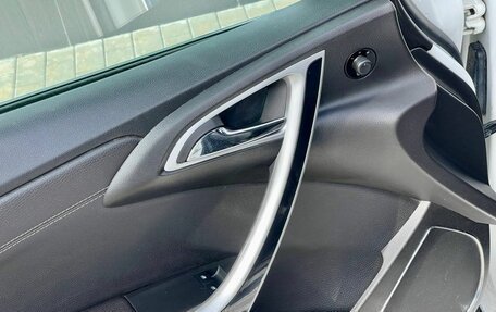 Opel Astra J, 2013 год, 790 000 рублей, 14 фотография