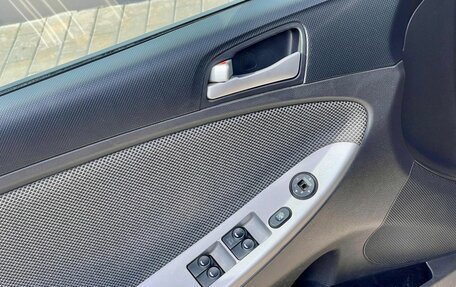 Hyundai Solaris II рестайлинг, 2013 год, 795 111 рублей, 13 фотография