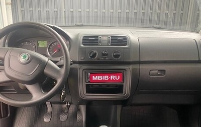 Skoda Fabia II, 2010 год, 650 000 рублей, 1 фотография