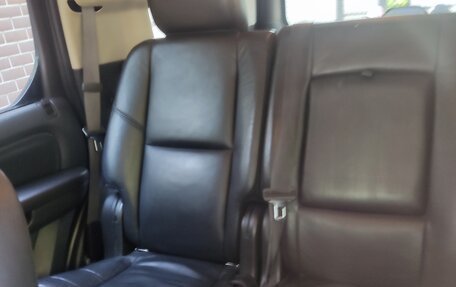 Cadillac Escalade III, 2011 год, 2 300 000 рублей, 4 фотография