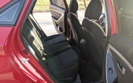 Hyundai i30 II рестайлинг, 2012 год, 890 000 рублей, 16 фотография