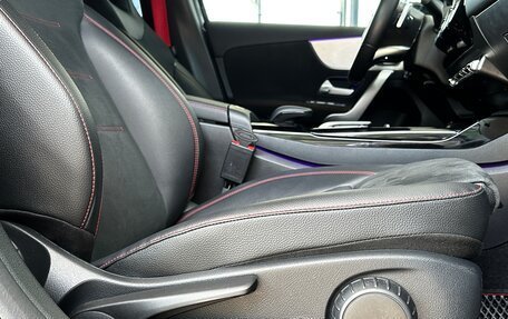 Mercedes-Benz A-Класс AMG, 2021 год, 3 700 000 рублей, 22 фотография