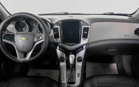 Chevrolet Cruze II, 2010 год, 849 000 рублей, 14 фотография