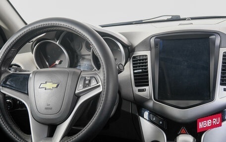 Chevrolet Cruze II, 2010 год, 849 000 рублей, 13 фотография