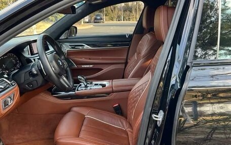 BMW 7 серия, 2021 год, 4 300 000 рублей, 13 фотография
