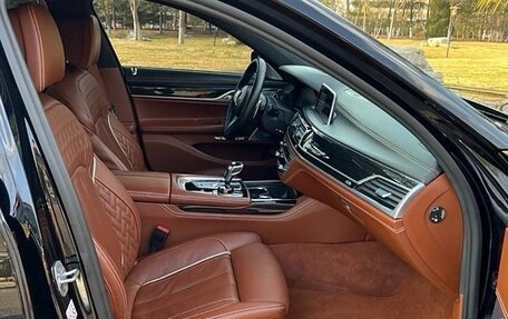 BMW 7 серия, 2021 год, 4 300 000 рублей, 16 фотография