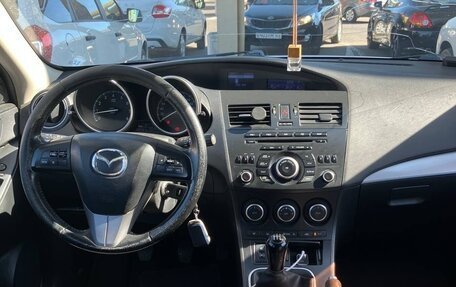 Mazda 3, 2011 год, 700 000 рублей, 5 фотография