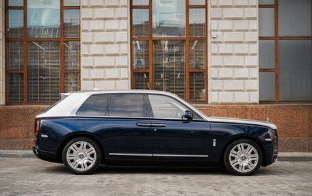 Rolls-Royce Cullinan, 2021 год, 38 000 000 рублей, 6 фотография