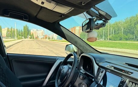 Toyota RAV4, 2016 год, 1 990 000 рублей, 8 фотография