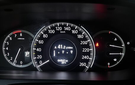 Honda Accord IX рестайлинг, 2013 год, 1 700 000 рублей, 2 фотография