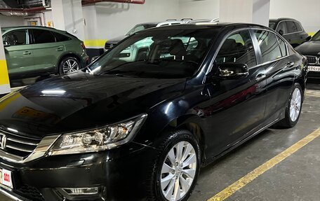 Honda Accord IX рестайлинг, 2013 год, 1 700 000 рублей, 8 фотография