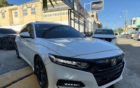 Honda Accord IX рестайлинг, 2021 год, 2 000 000 рублей, 2 фотография