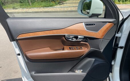 Volvo XC90 II рестайлинг, 2019 год, 4 650 000 рублей, 31 фотография