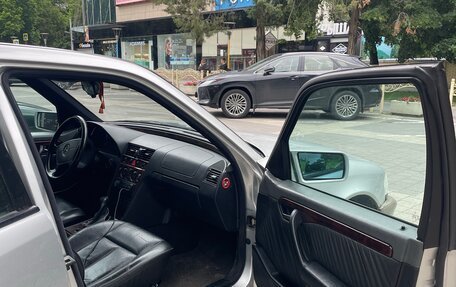 Mercedes-Benz C-Класс, 1996 год, 460 000 рублей, 11 фотография