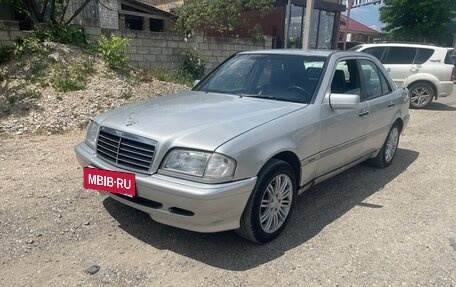 Mercedes-Benz C-Класс, 1996 год, 460 000 рублей, 3 фотография