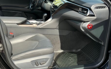 Toyota Camry, 2018 год, 2 920 000 рублей, 4 фотография