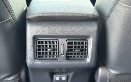 Toyota Camry, 2018 год, 2 920 000 рублей, 6 фотография