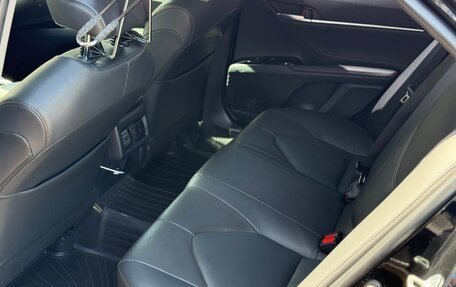 Toyota Camry, 2018 год, 2 920 000 рублей, 14 фотография