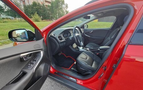 Volvo V40 II рестайлинг, 2013 год, 890 000 рублей, 12 фотография