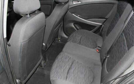 Hyundai Solaris II рестайлинг, 2016 год, 899 000 рублей, 18 фотография