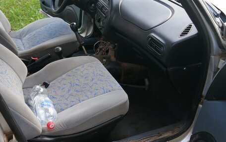 Chevrolet Niva I рестайлинг, 2004 год, 180 000 рублей, 24 фотография