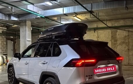 Toyota RAV4, 2021 год, 4 000 000 рублей, 4 фотография