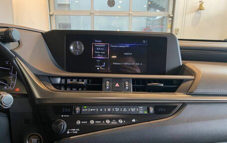 Lexus ES VII, 2018 год, 3 800 000 рублей, 13 фотография