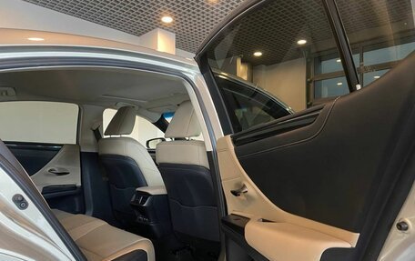 Lexus ES VII, 2018 год, 3 800 000 рублей, 26 фотография