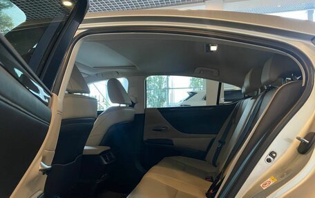 Lexus ES VII, 2018 год, 3 800 000 рублей, 25 фотография