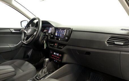 Volkswagen Polo VI (EU Market), 2022 год, 1 920 000 рублей, 11 фотография