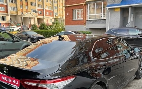 Toyota Camry, 2021 год, 2 977 000 рублей, 3 фотография