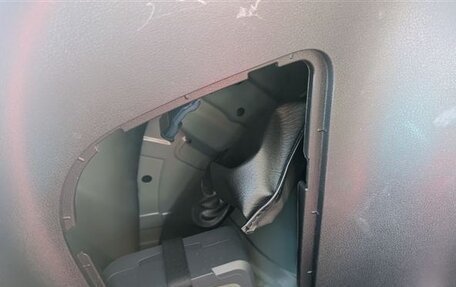 Nissan Leaf II, 2020 год, 1 400 000 рублей, 32 фотография