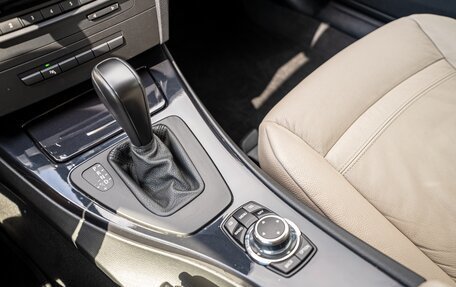 BMW 3 серия, 2011 год, 1 750 000 рублей, 21 фотография