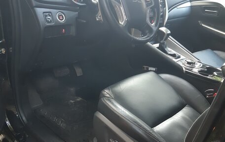 Mitsubishi Pajero Sport III рестайлинг, 2018 год, 3 250 000 рублей, 25 фотография