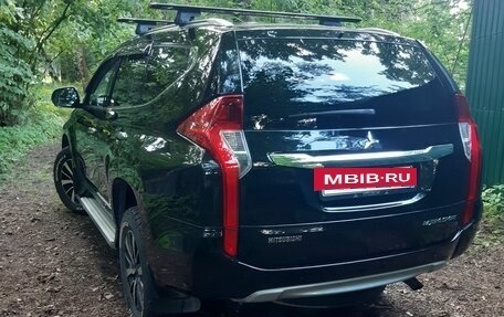 Mitsubishi Pajero Sport III рестайлинг, 2018 год, 3 250 000 рублей, 10 фотография