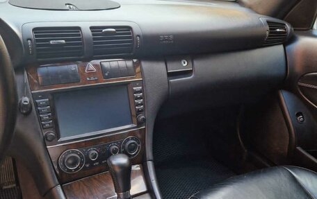 Mercedes-Benz C-Класс, 2004 год, 650 000 рублей, 21 фотография