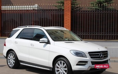 Mercedes-Benz M-Класс, 2013 год, 2 249 000 рублей, 4 фотография