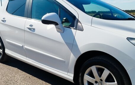 Peugeot 308 II, 2010 год, 600 000 рублей, 11 фотография