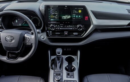 Toyota Highlander, 2025 год, 5 190 000 рублей, 34 фотография