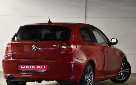 BMW 1 серия, 2010 год, 705 000 рублей, 2 фотография