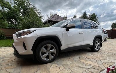Toyota RAV4, 2021 год, 3 000 000 рублей, 1 фотография
