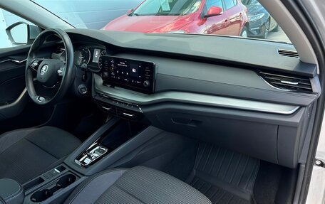 Skoda Octavia IV, 2021 год, 2 342 400 рублей, 7 фотография