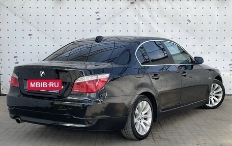 BMW 5 серия, 2007 год, 1 100 000 рублей, 4 фотография