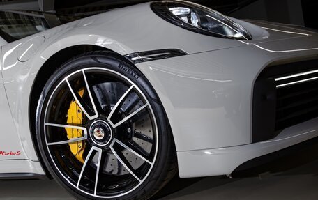 Porsche 911, 2022 год, 26 500 000 рублей, 10 фотография