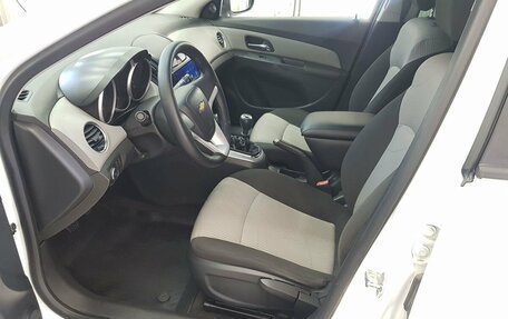 Chevrolet Cruze II, 2014 год, 799 000 рублей, 7 фотография