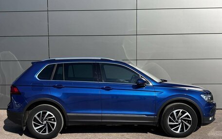 Volkswagen Tiguan II, 2018 год, 2 229 000 рублей, 5 фотография